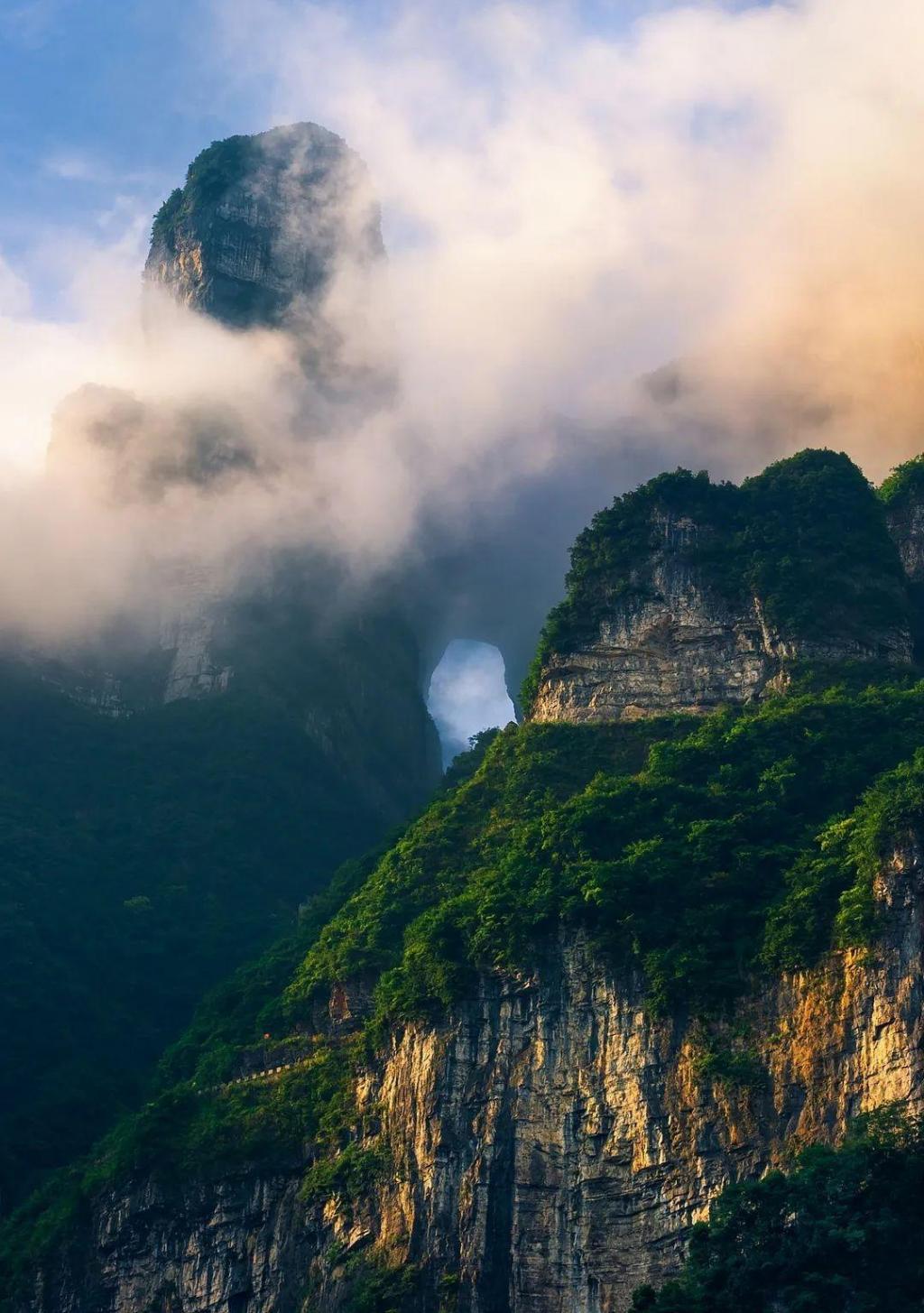 最佳旅行地湖南张家界仙境