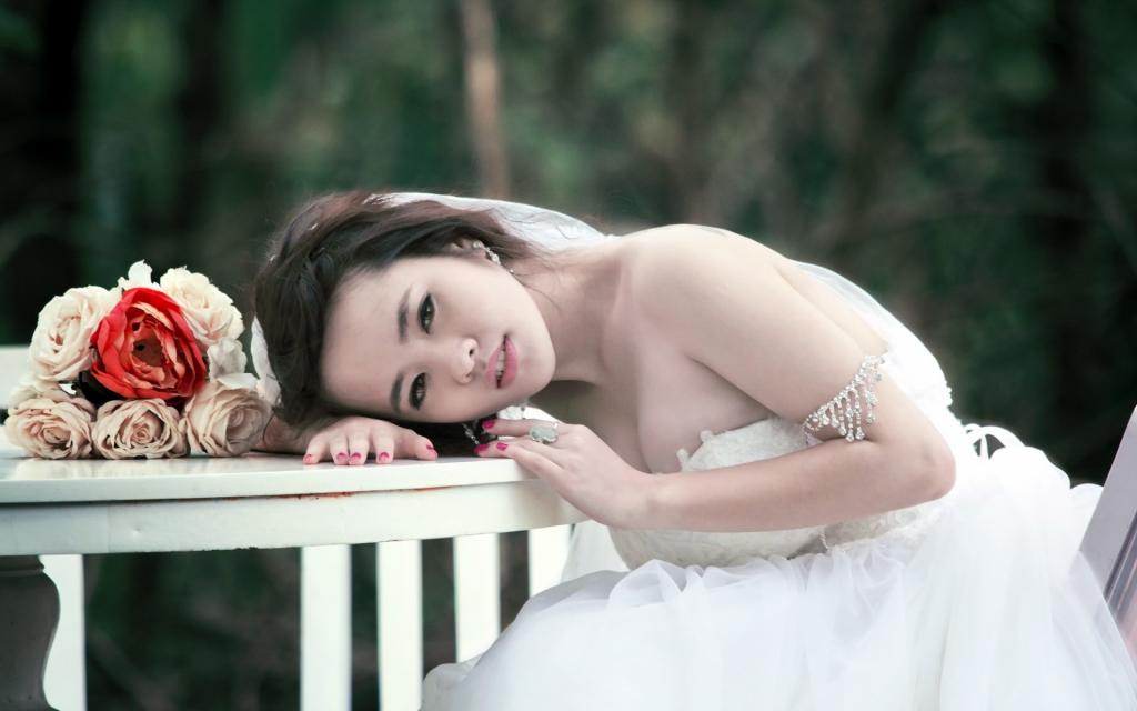 年华似锦,许你一世欢颜