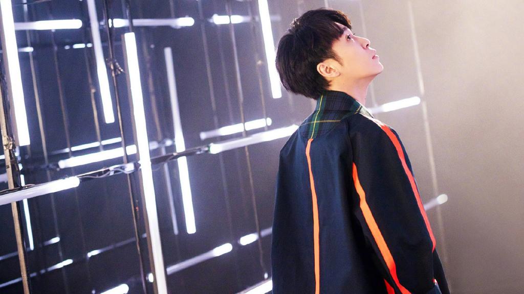 歌手吴青峰帅气写真