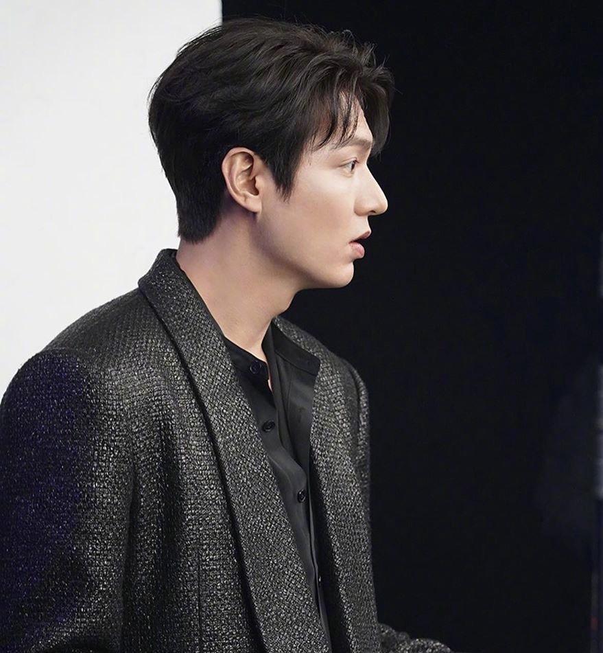 帅气迷人的李敏镐时尚风格写真