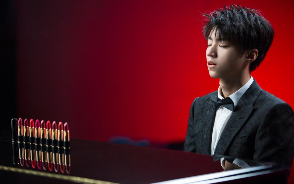 认真魅力的王俊凯