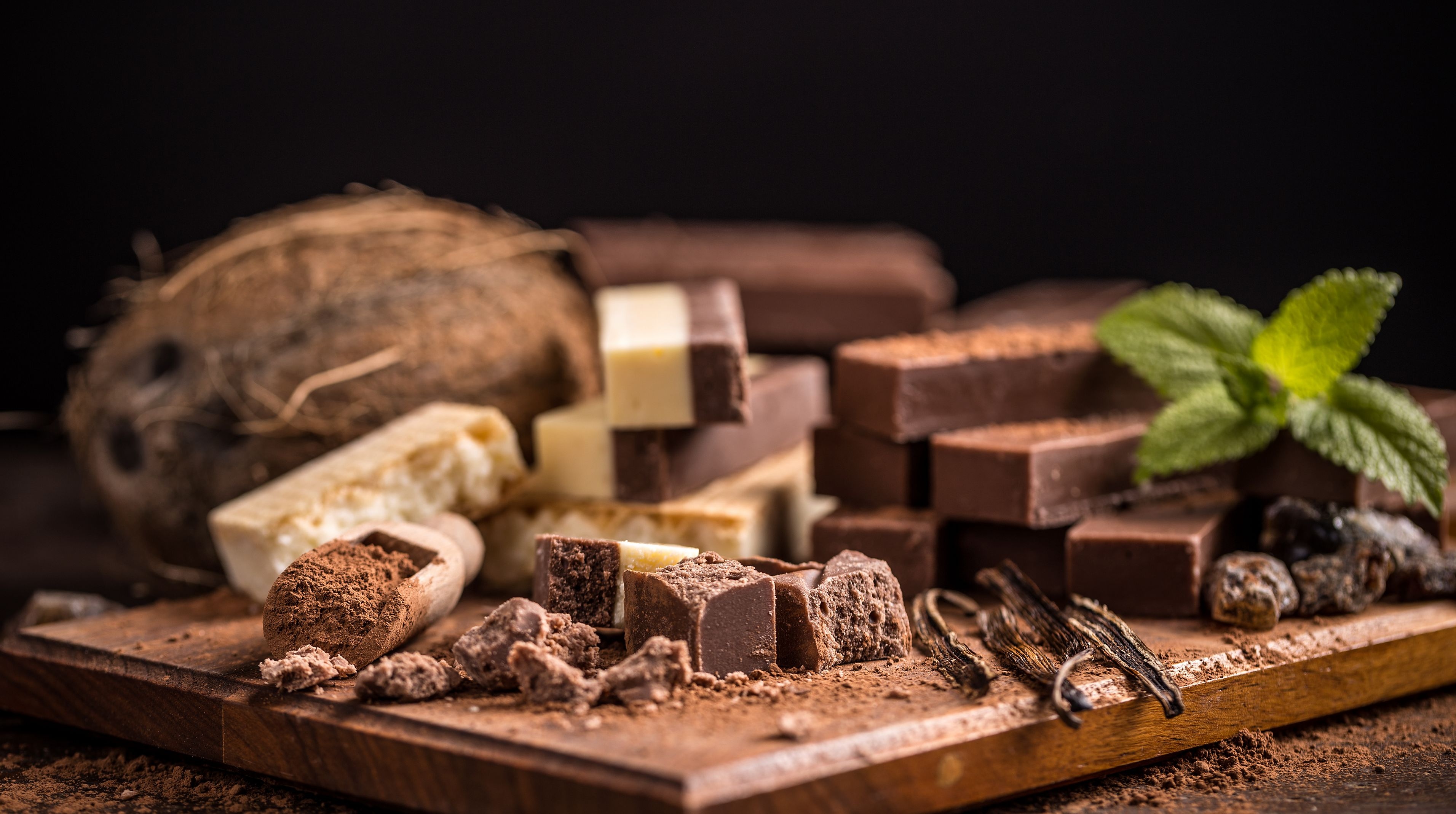 美味巧克力和可可粉图片