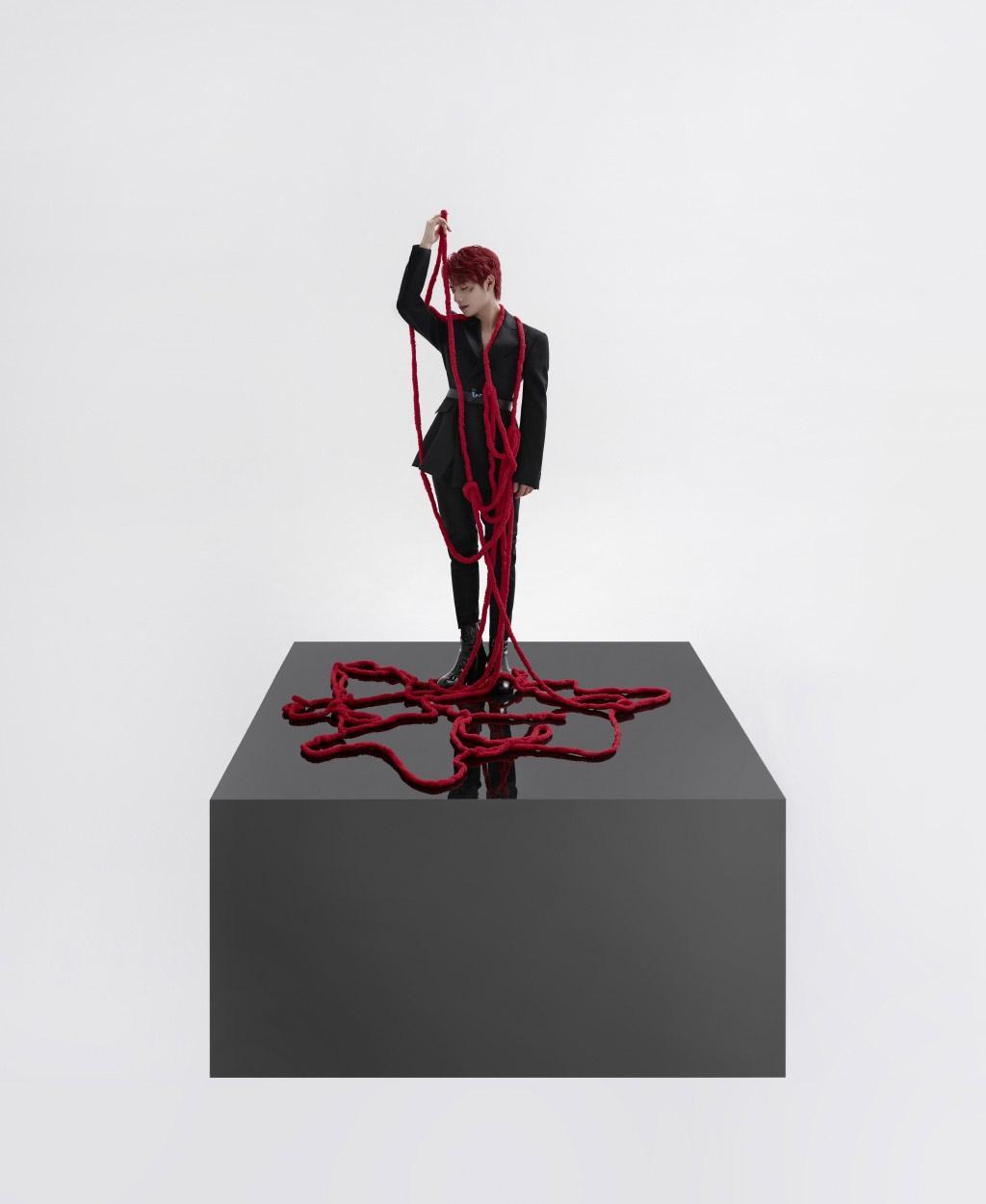 李振宁邪魅帅气西装高冷写真