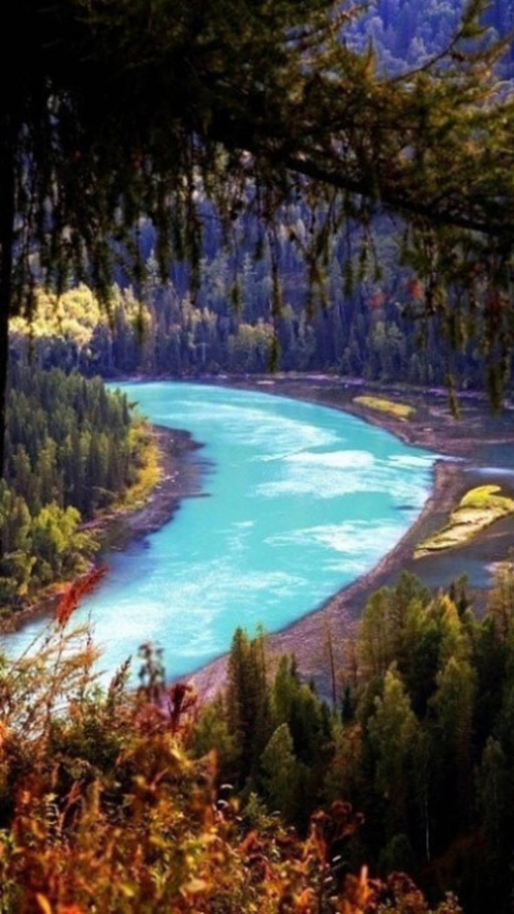 新疆喀纳斯月亮湾