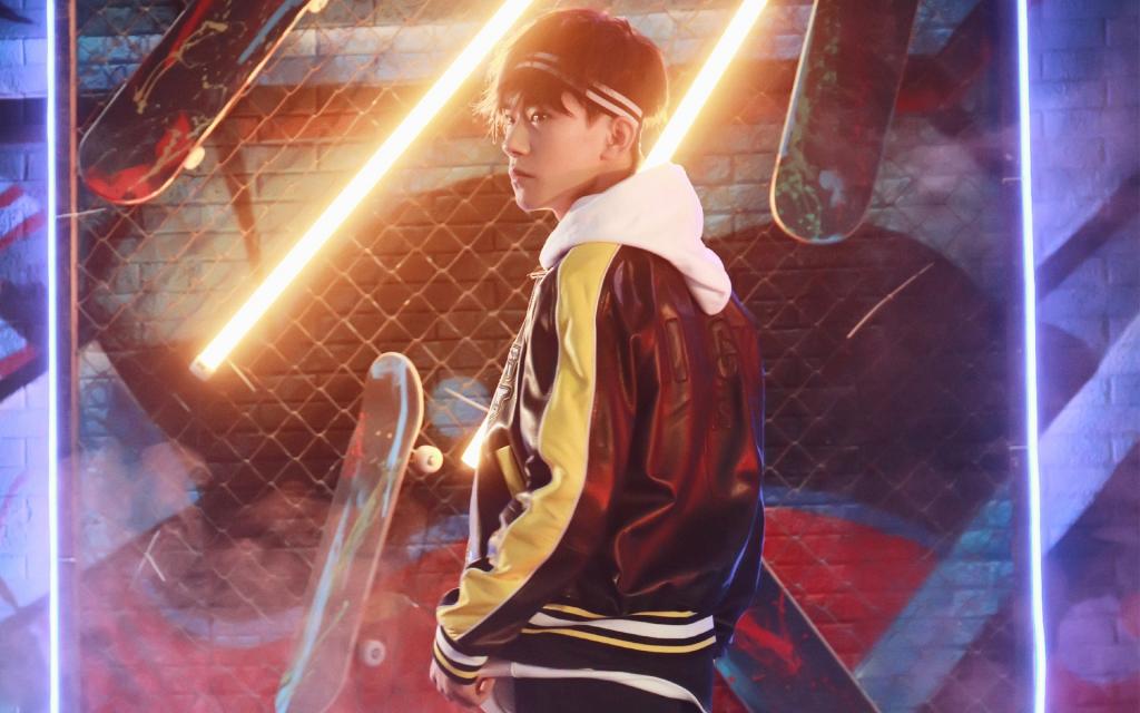 超酷的易烊千玺