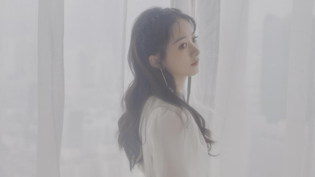 赵丽颖温婉可人气质写真