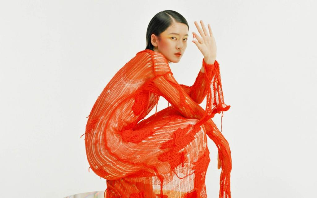 魅力女神张雪迎时尚杂志迷人写真