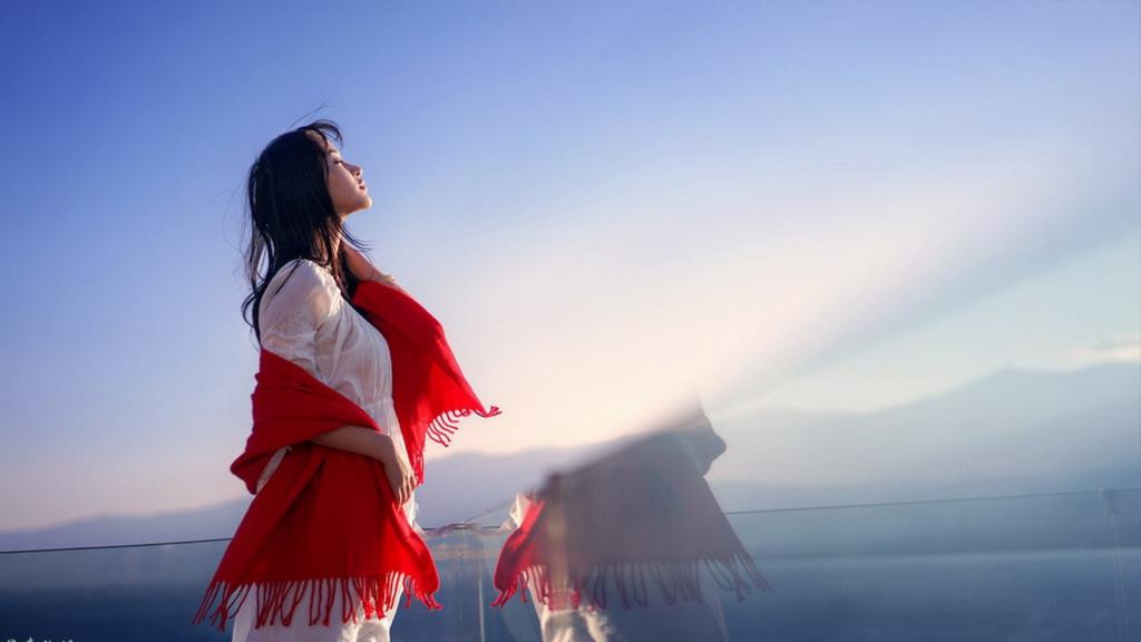 风情万种的女人