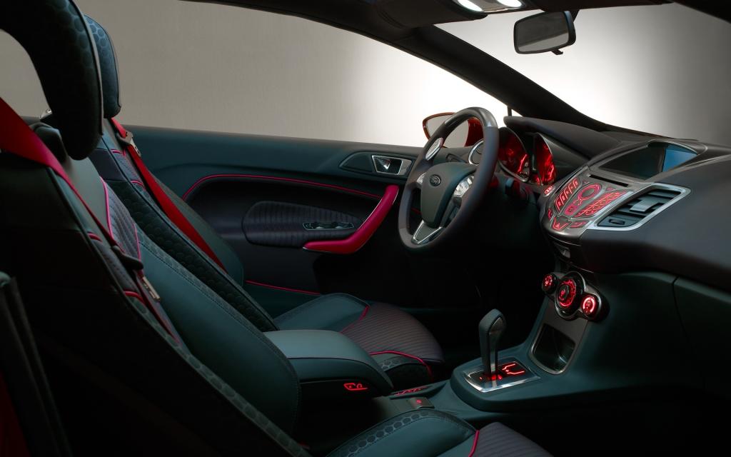 炫酷概念车驾驶室