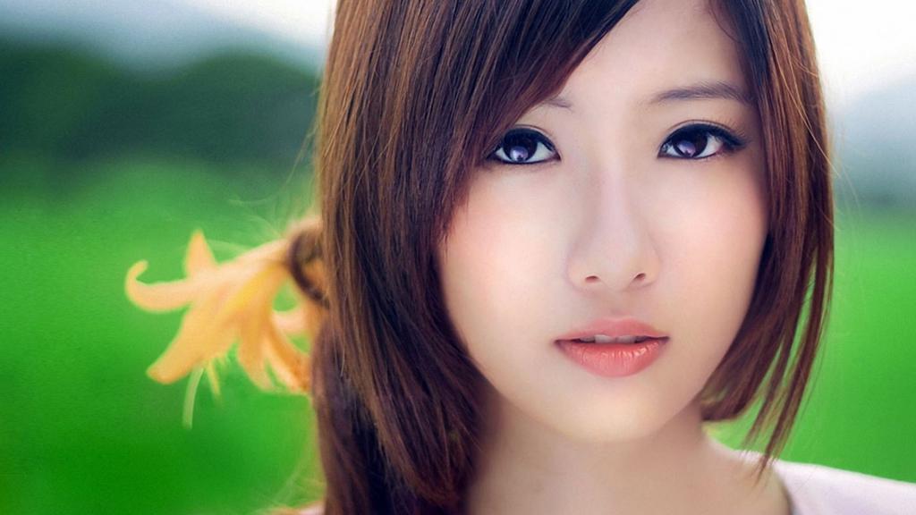 唯美清纯美女户外写真