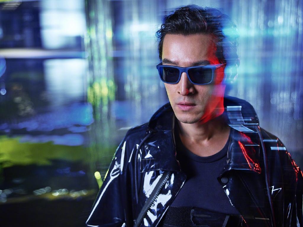 男神胡歌成熟儒雅时尚帅气写真