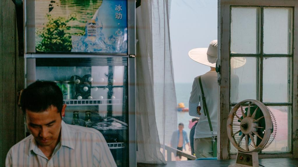 《南方车站的聚会》剧照