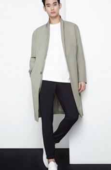 金秀贤初秋儒雅写真