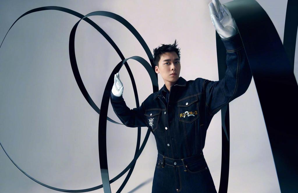 李易峰丝带时尚艺术大片写真