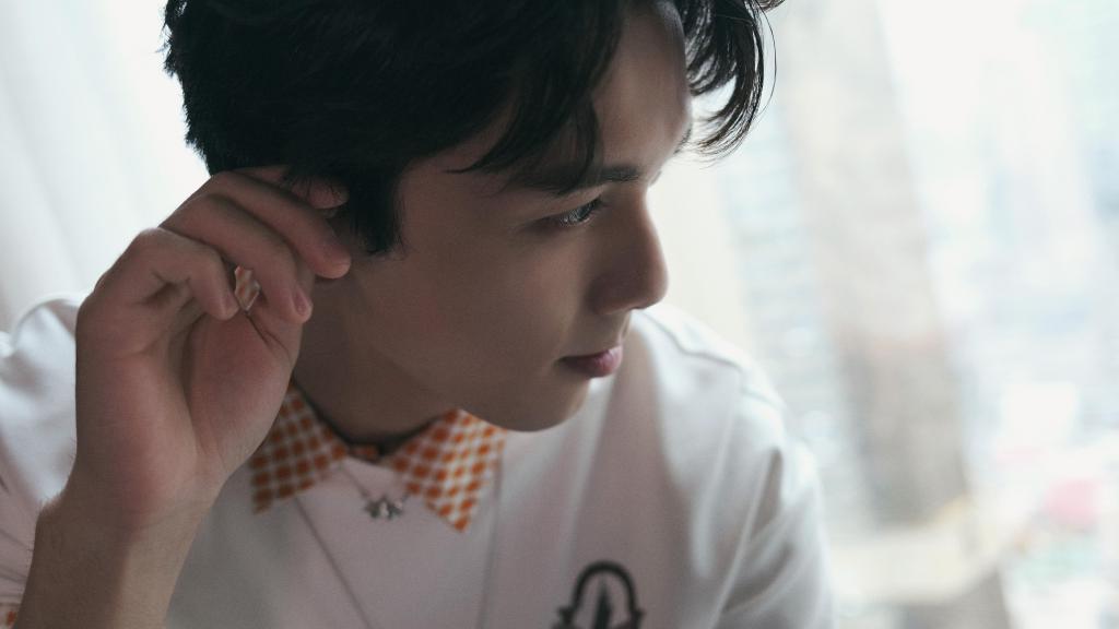 吴磊夏日清爽帅气写真