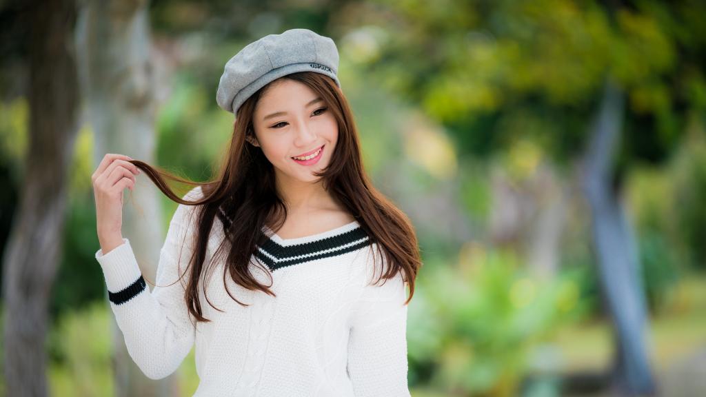 女人如水 美丽而温柔