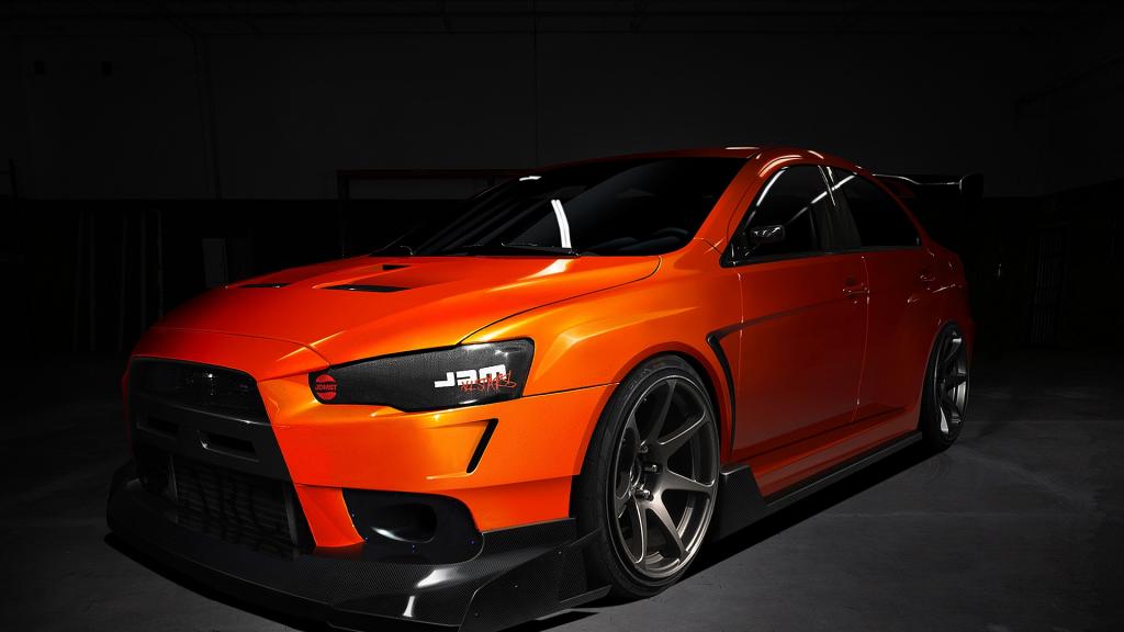 近距离拍摄三菱第十代EVO跑车