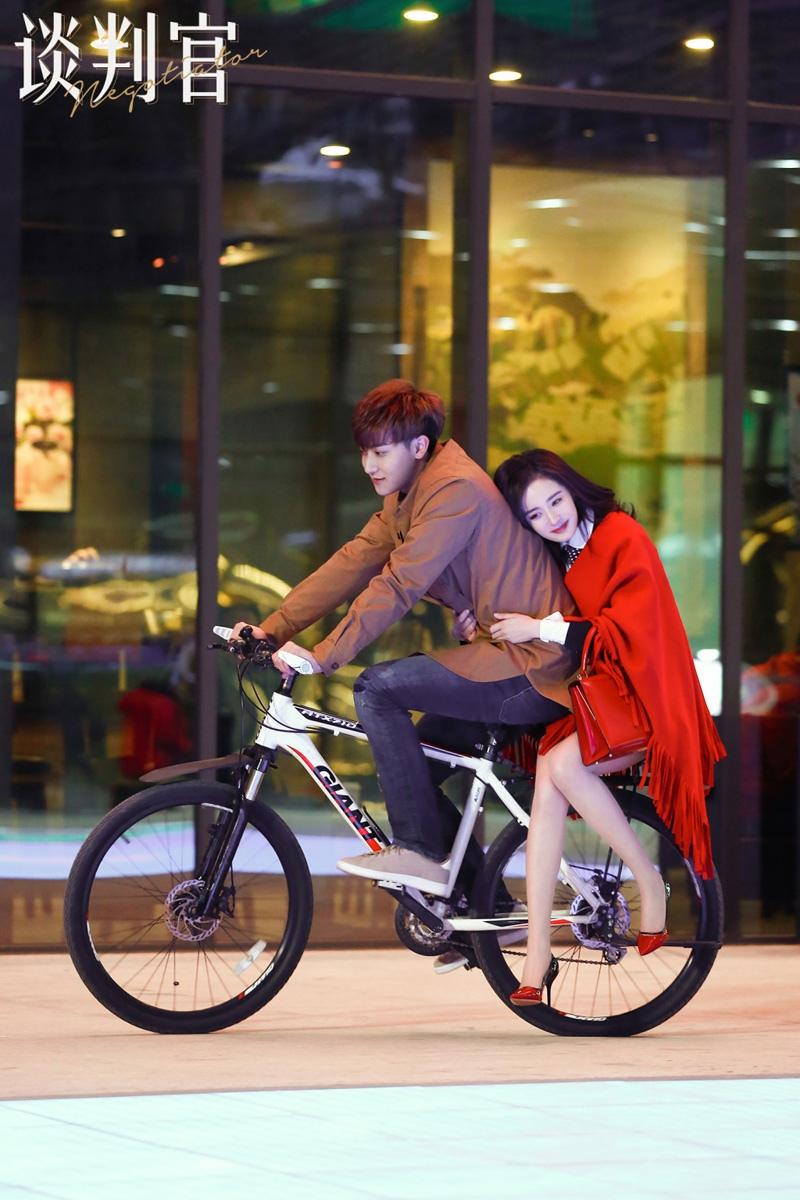 《谈判官》CP剧照