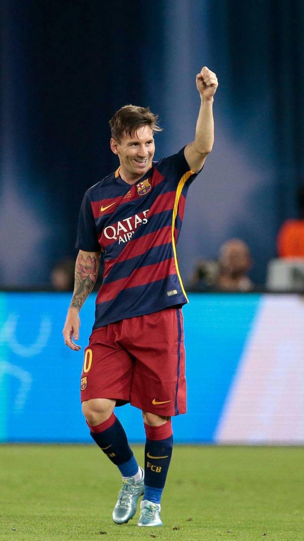 体育足球明星梅西昔日帅照