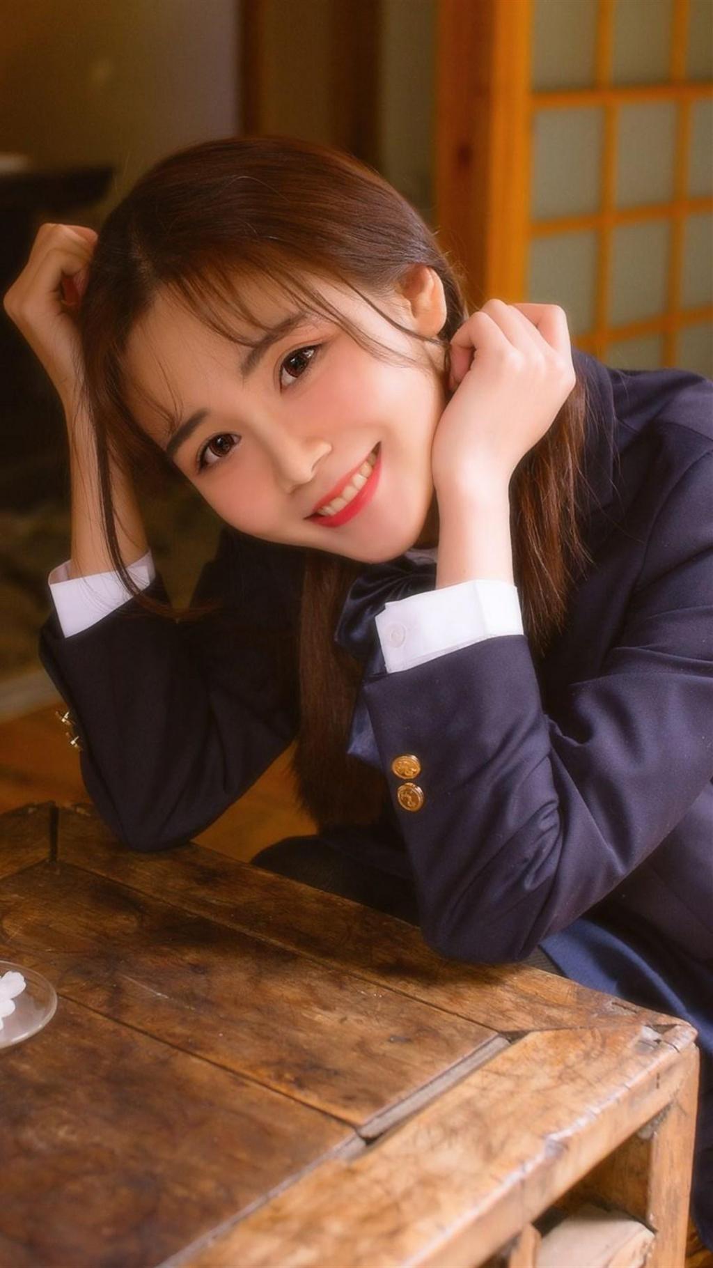 小清新美女学生制服写真