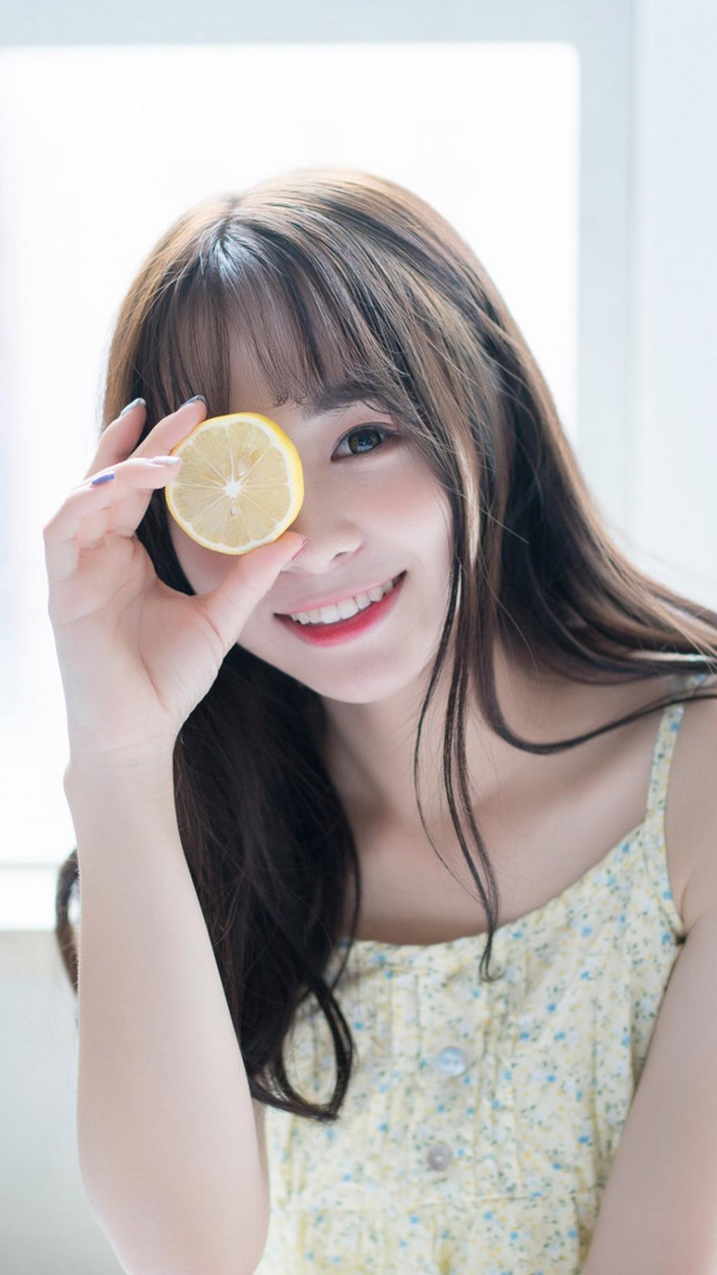 清纯软妹文艺养眼写真