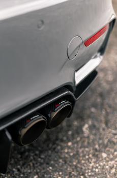 炫酷宝马M4跑车-2