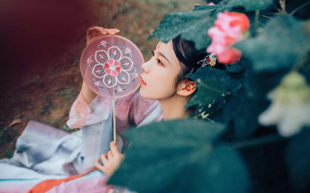 古风汉服美女写真