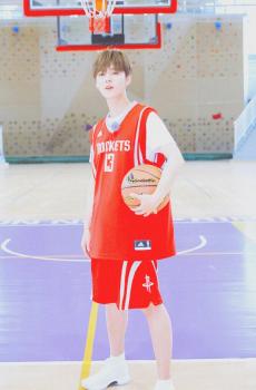 篮球少年鹿晗帅气写真-2