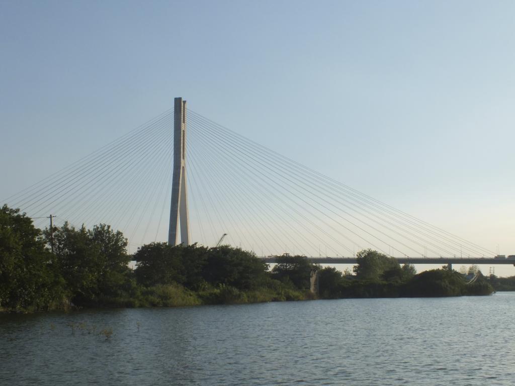 南京长江大桥拥有“争气桥”之称