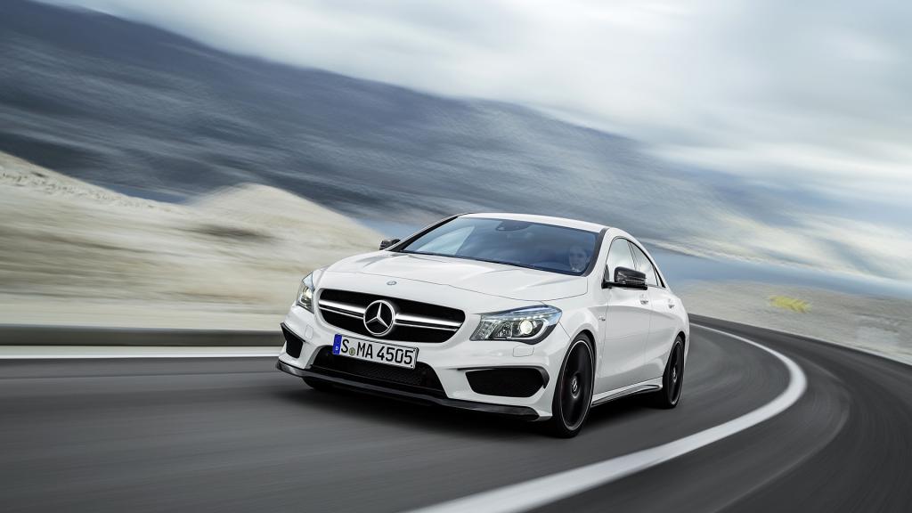 2014 Mercedes-Benz CLA45 AMG奔驰