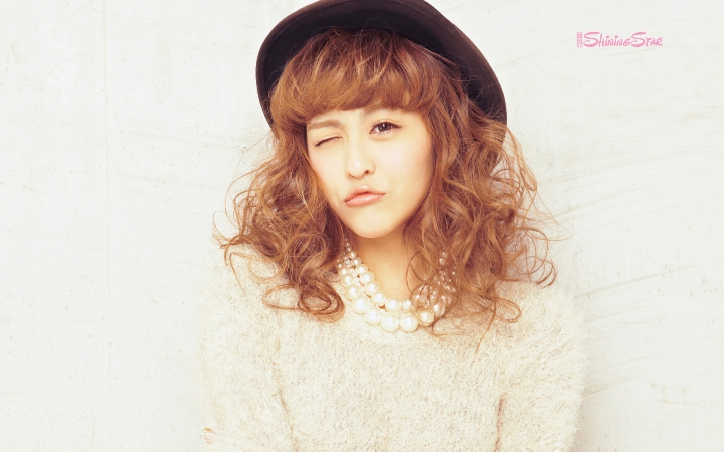 甜美系女生自拍,高清图片,电脑桌面-壁纸族