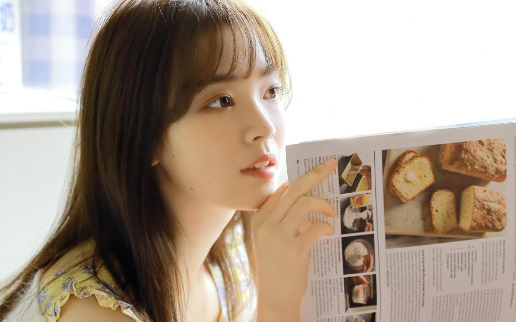 气质美女性感魅力写真