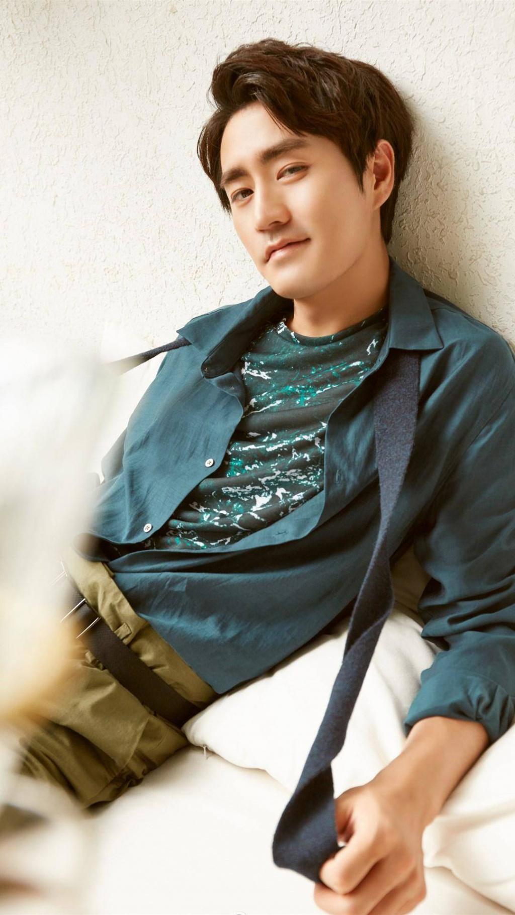 杨玏成熟范写真