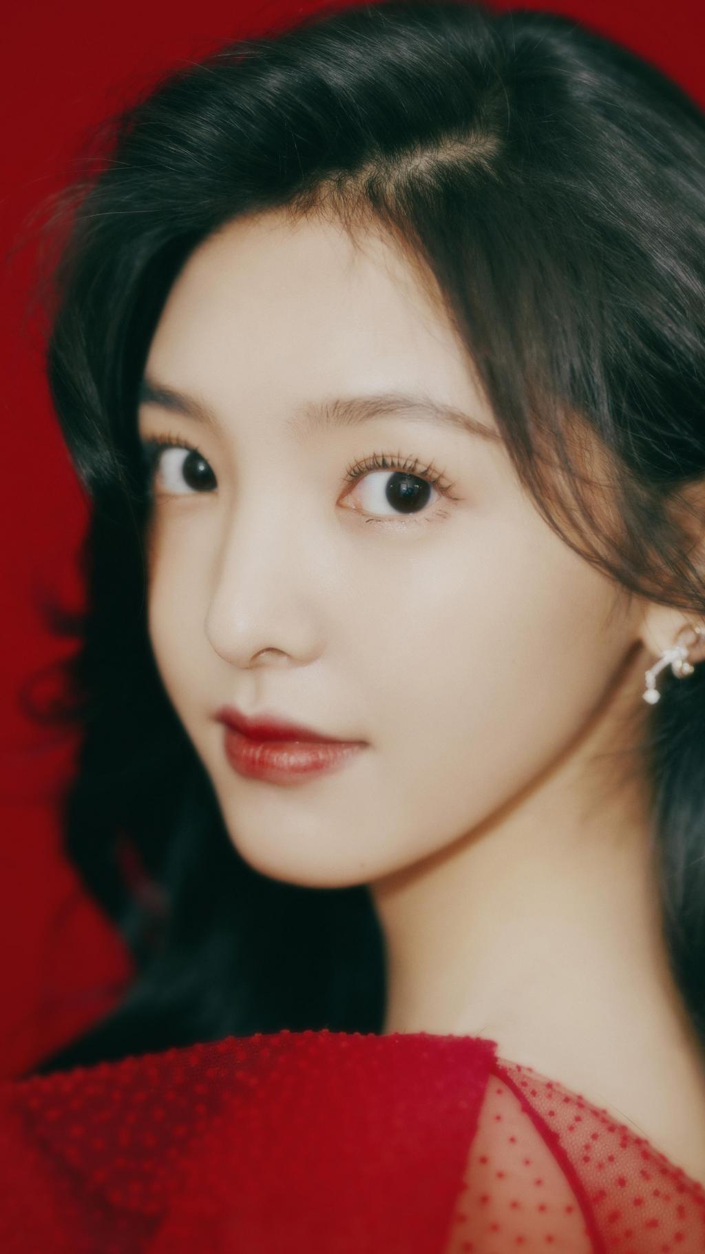 章若楠港风大片写真