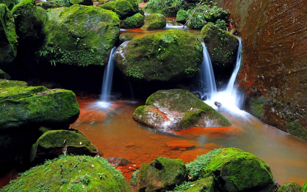 贵州赤水天柱峰佛光岩风景