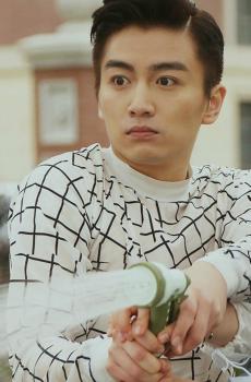 云巅之上电视剧剧照手