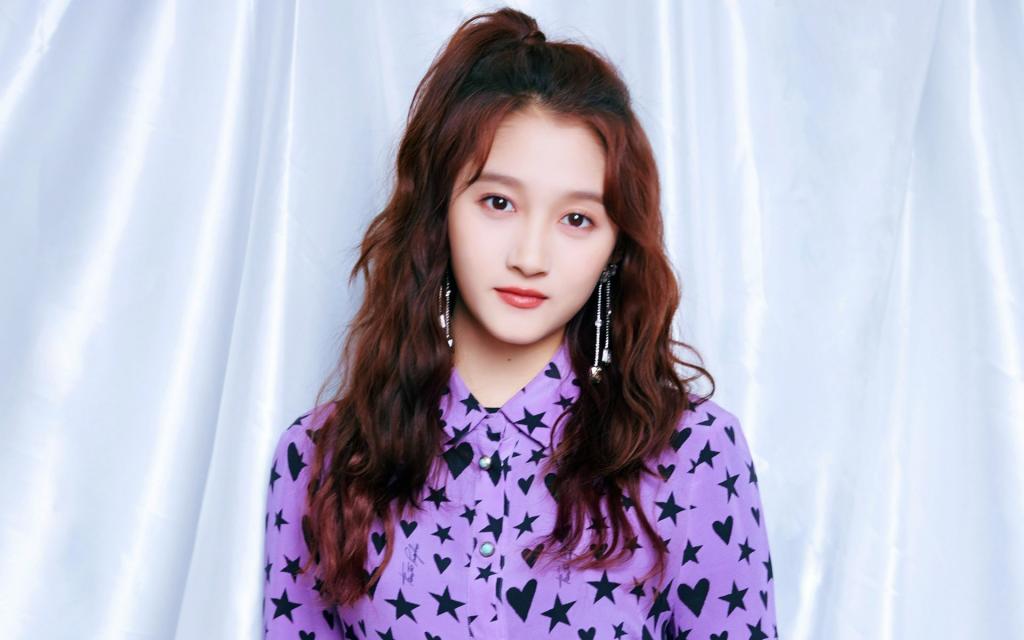 国民闺女关晓彤