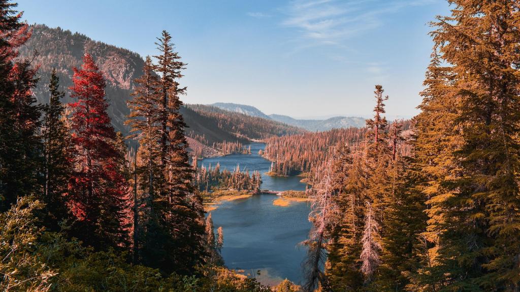 秋日山水分外迷人
