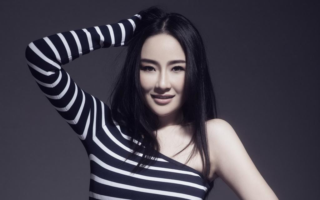 LalaBaby啦啦室外写真