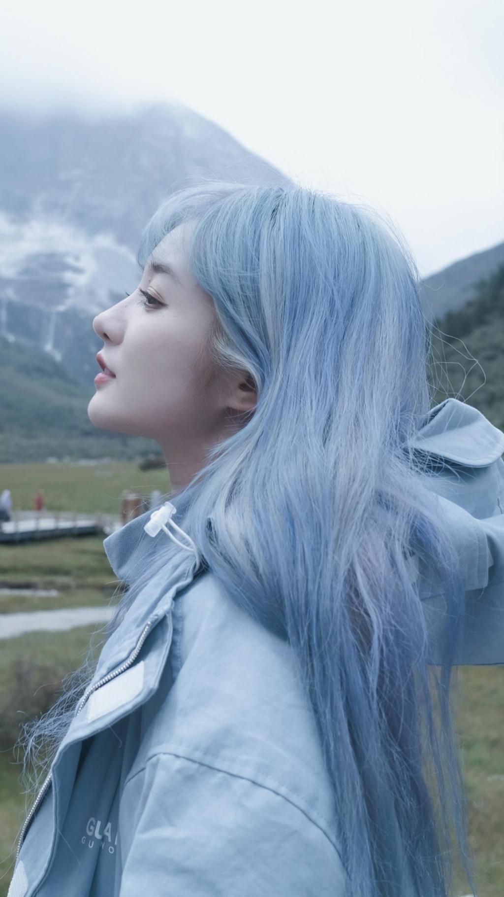 甜美乖巧美女小清新迷人写真