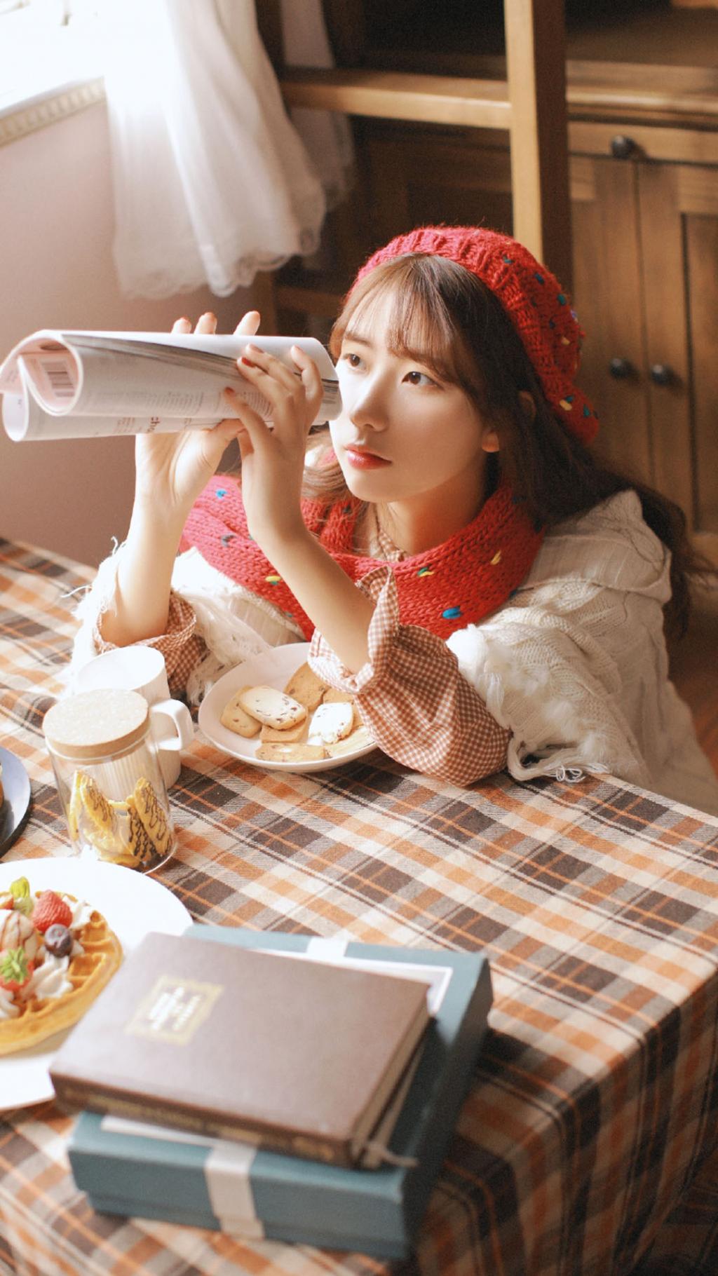 甜美文艺日系美女居家写真