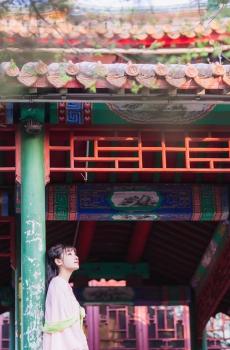 唯美古风气质美女汉服写真-7