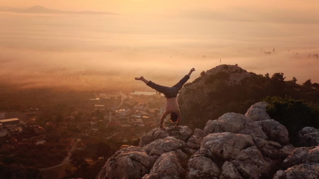 瑜伽的天空唯美图片