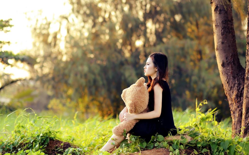 每个女生都有过一只泰迪熊