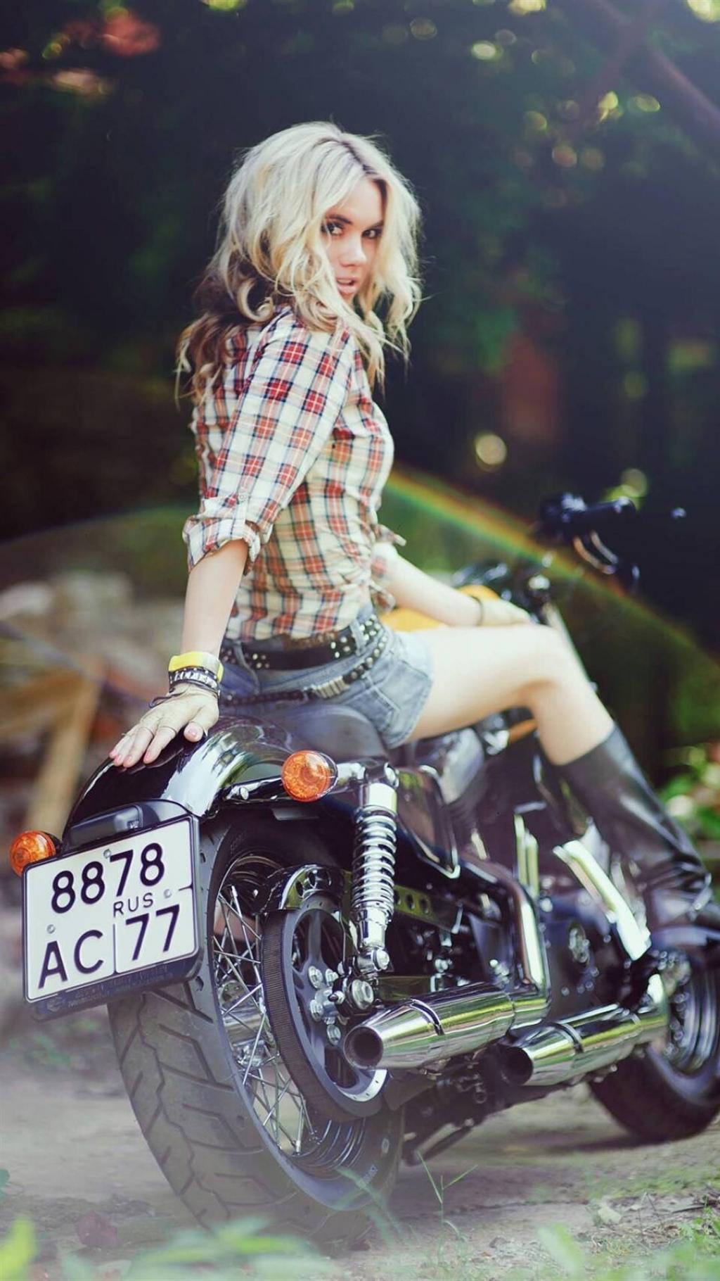 美女与机车,高清图片,手机锁屏桌面-壁纸族