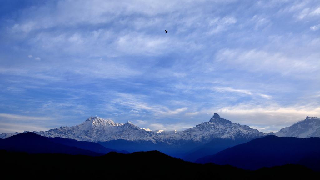 尼泊尔雪山唯美风景