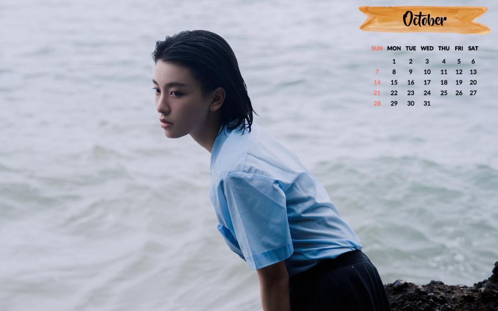 2018年10月制服美女迷人写真日历