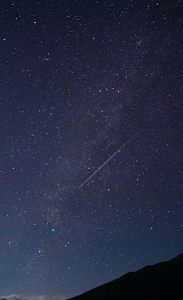 天琴座唯美流星雨景色