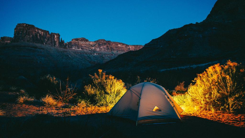野外帐篷露营