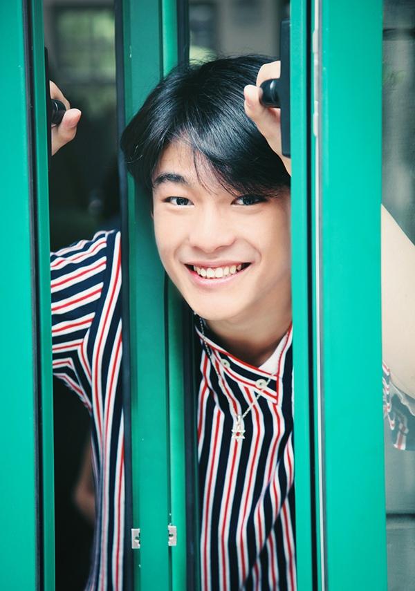 张宥浩帅气写真